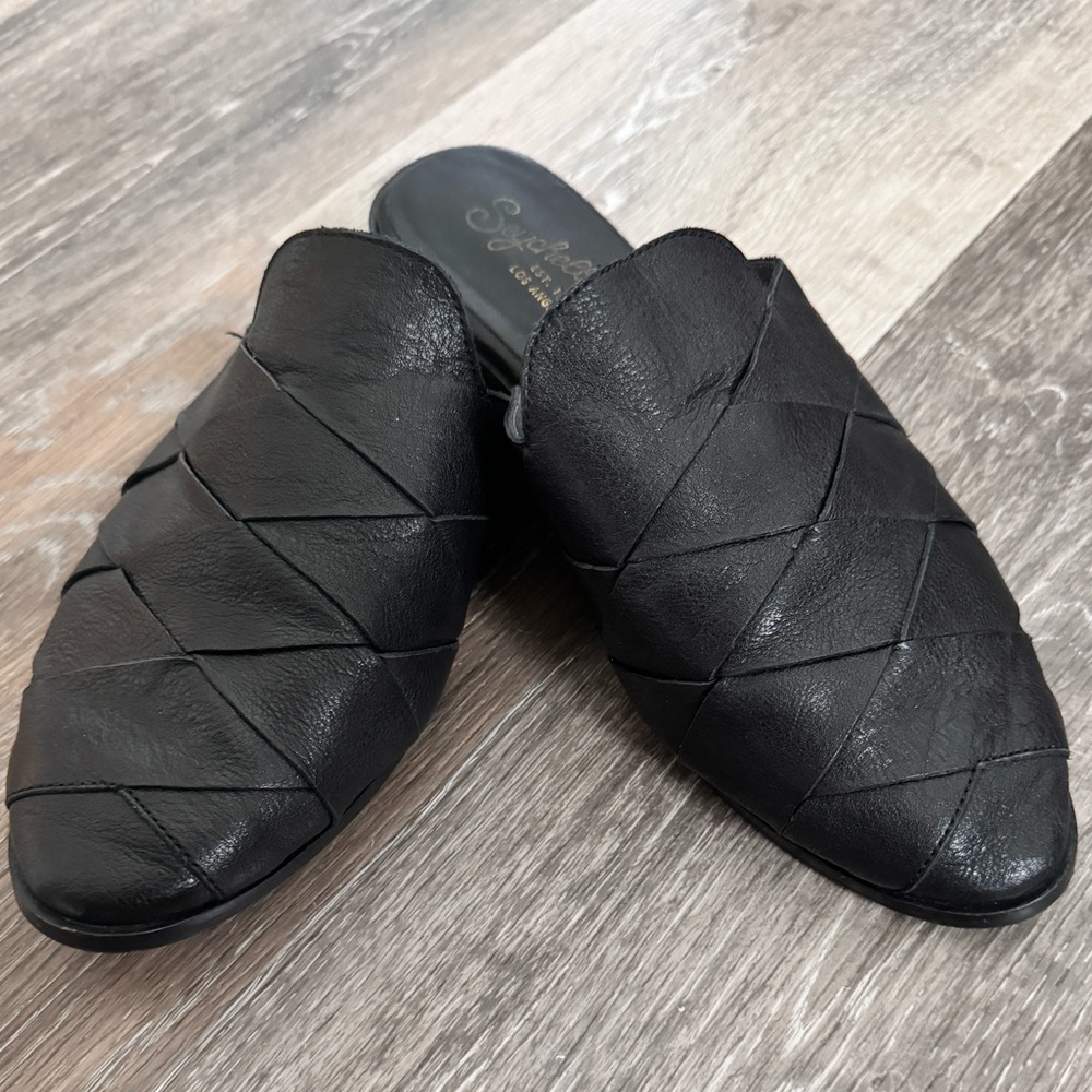 Seychelles ‘Survival’ Mule black sz 7.5